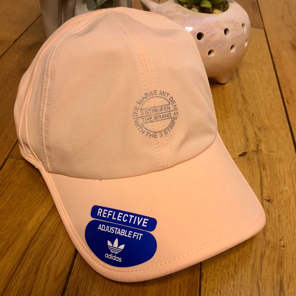 Adidas Original 3-Stripes Trainer Hat Coral